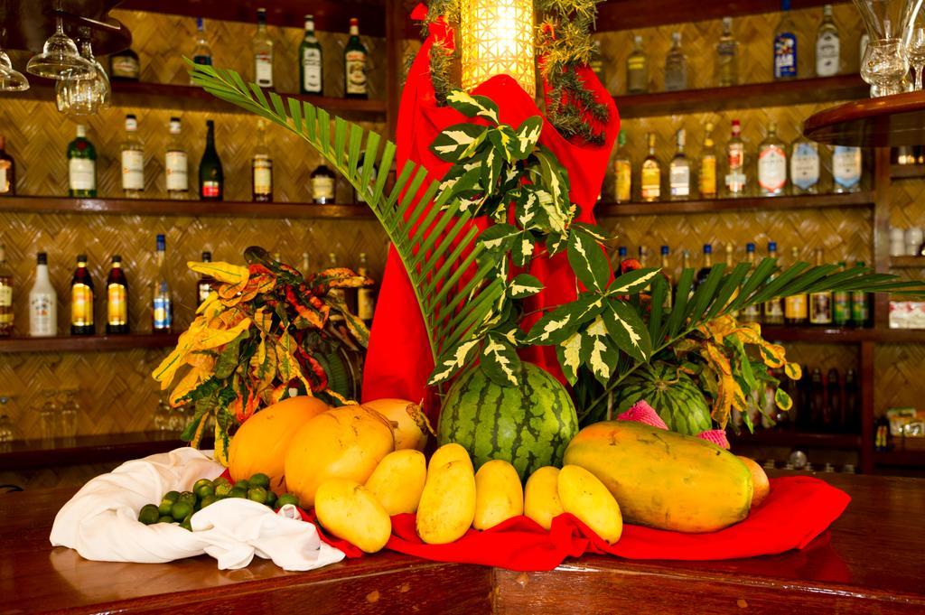 Dolce Vita Hotel Puerto Princesa Esterno foto